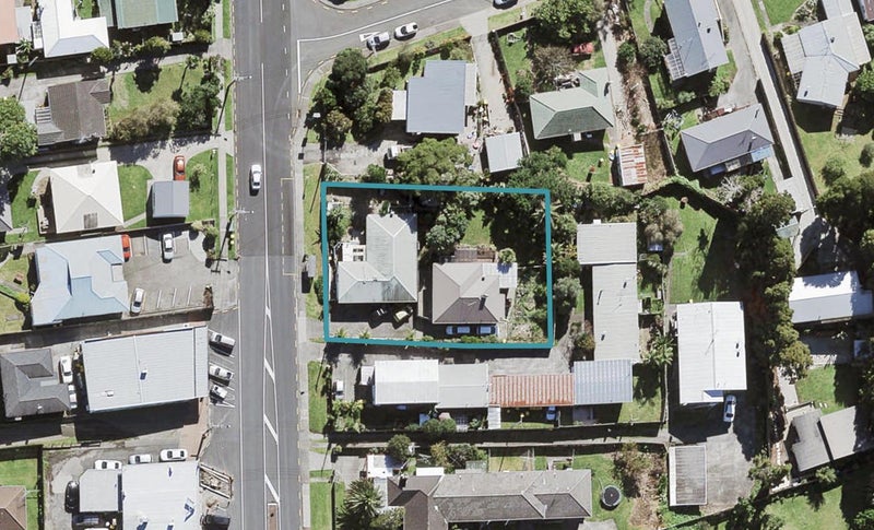 2/127 Birkdale Road, Birkdale, Auckland - Carousel 1