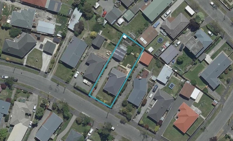 48 Martbern Crescent, Bishopdale, Christchurch - Carousel 1