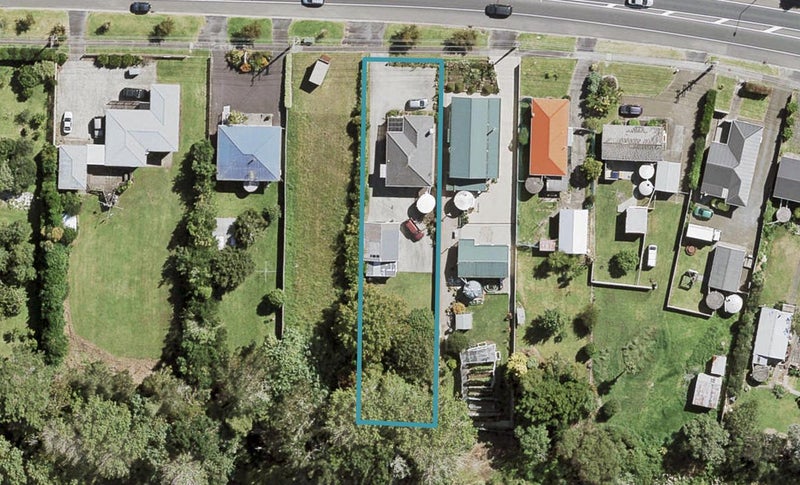 361 Main Road, Huapai, Kumeu - Carousel 1