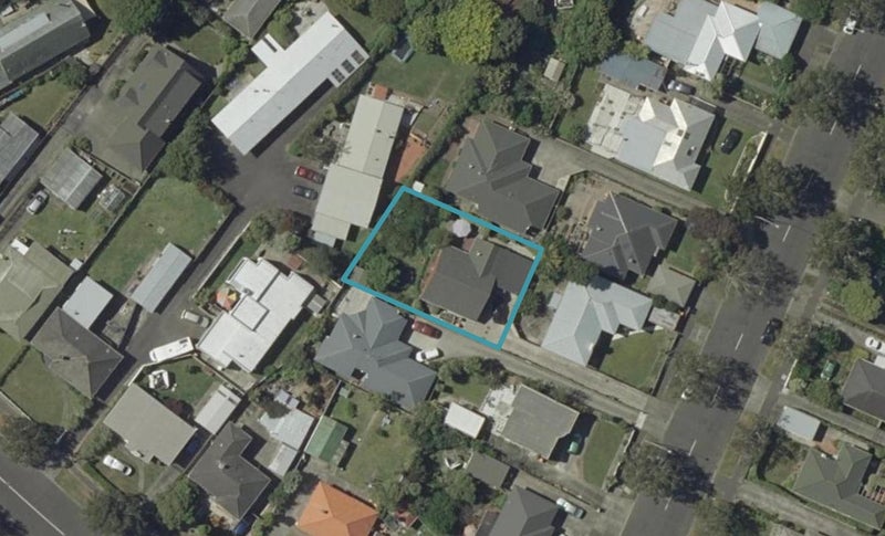 16B Franklin Avenue, Hokowhitu, Palmerston North - Carousel 1