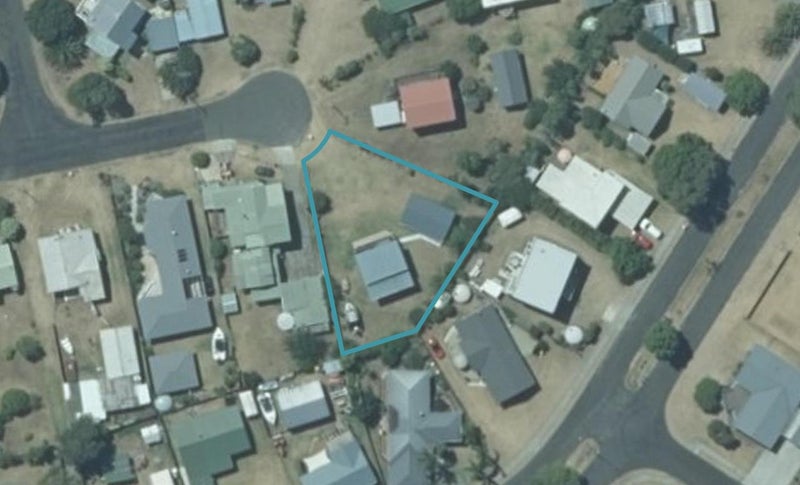 15 Hicks Place, Cooks Beach - Carousel 1