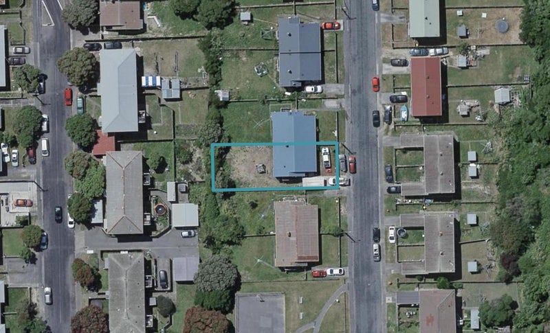 12A Taiaroa Street, Strathmore Park, Wellington - Carousel 1