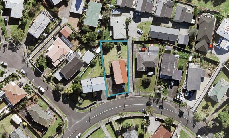 83 Holly Street, Avondale, Auckland - Carousel 1