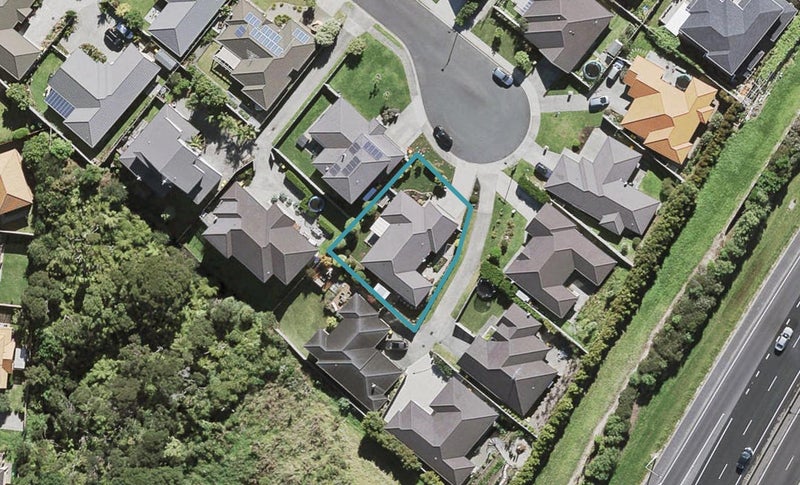 31 Northbrook Close, Greenhithe, Auckland - Carousel 1