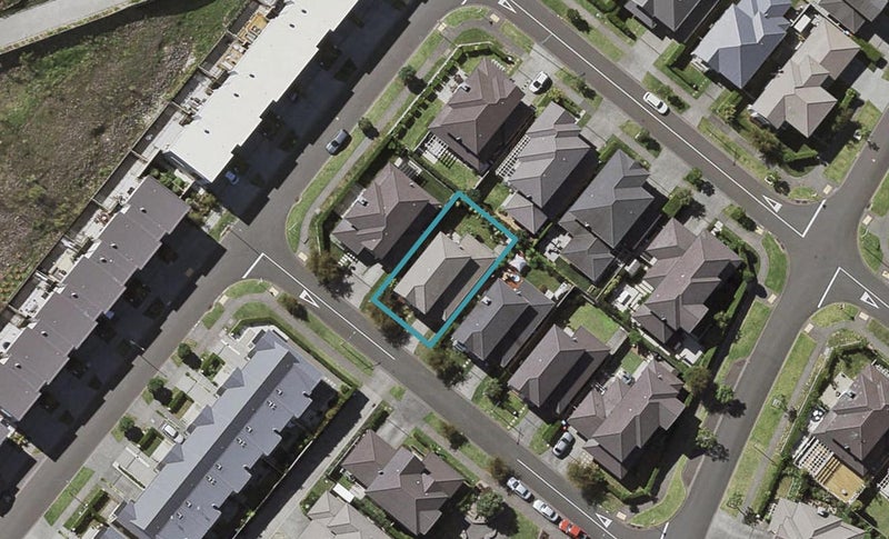 7 Burden Lane, Stonefields, Auckland - Carousel 1
