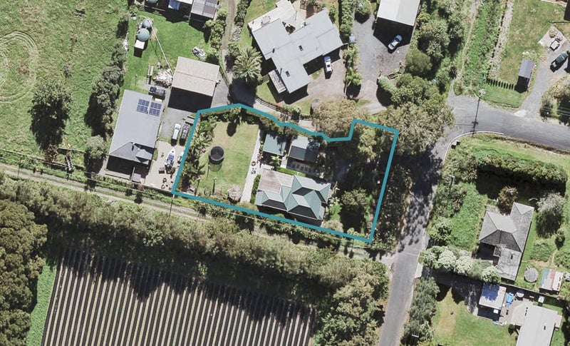 28 Cambridge Road, Riverhead, Riverhead - Carousel 1