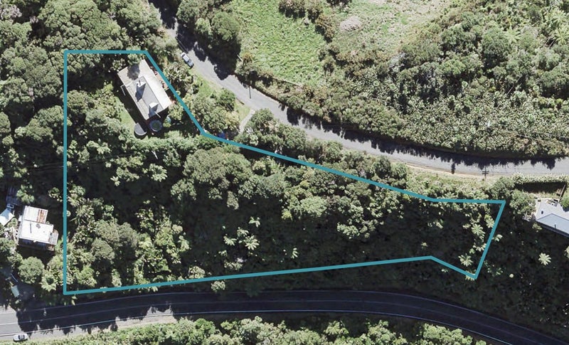 14 Unity Road, Waitākere, Auckland - Carousel 1