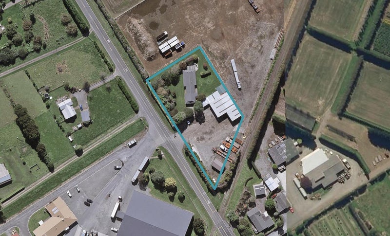 43 Waitara Road, BRIXTON, WAITARA - Carousel 1