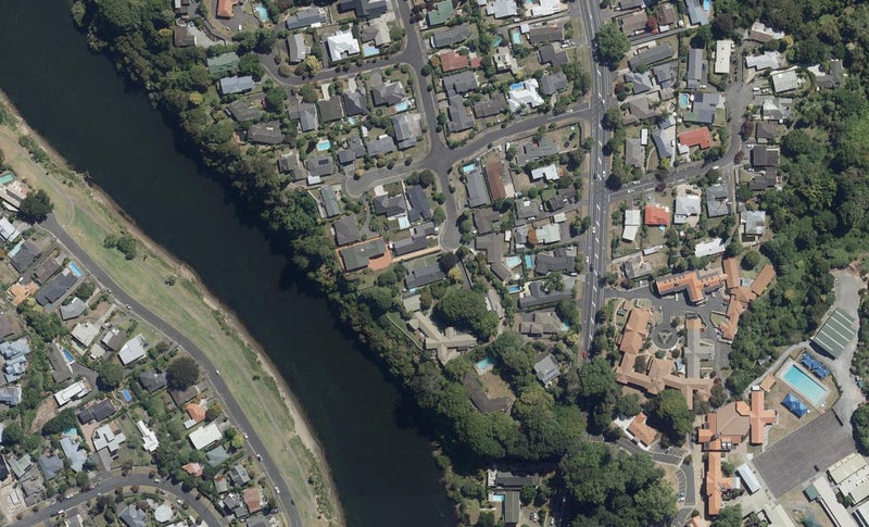 26 Pollock Drive, Chartwell, Hamilton - Carousel 1