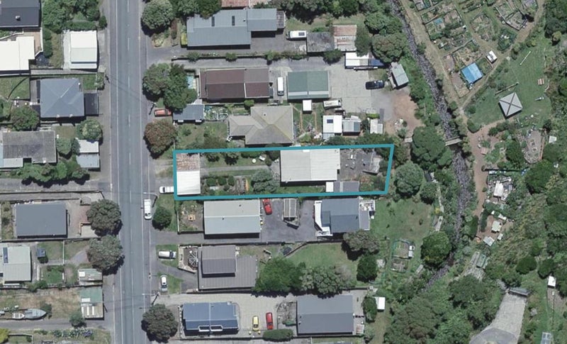 68 Happy Valley Road, Owhiro Bay, Wellington - Carousel 1