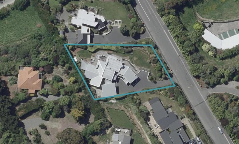154 Glenstrae Road, Redcliffs, Christchurch - Carousel 1