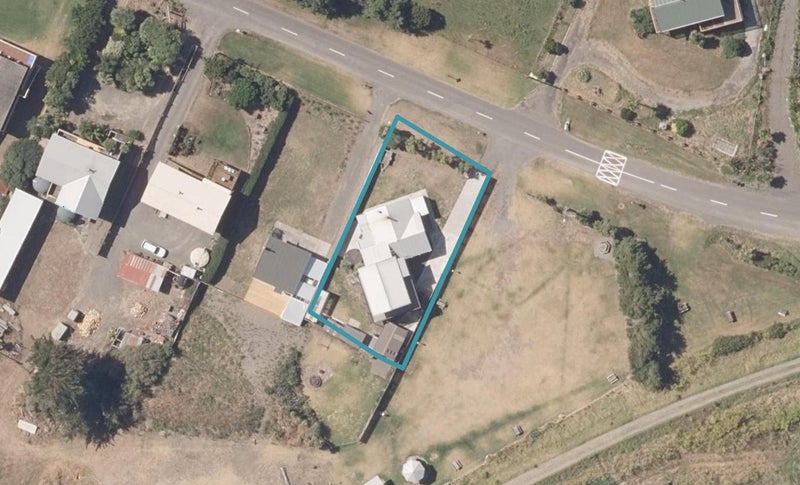1915 Parewanui Road, Parewanui, Tangimoana - Carousel 1