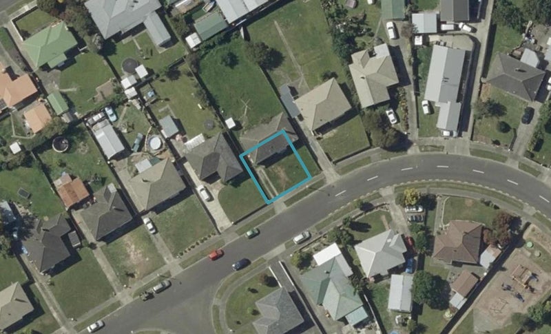 27A Clyde Crescent, Roslyn, Palmerston North - Carousel 1