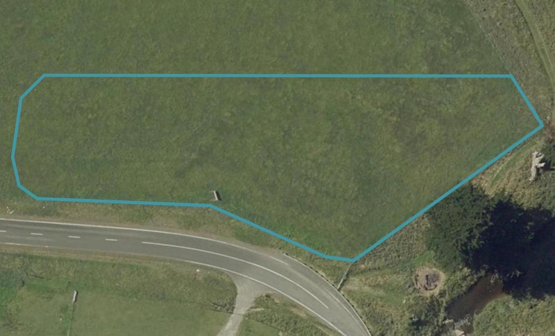 235 Turitea Road, Fitzherbert, Palmerston North - Carousel 1