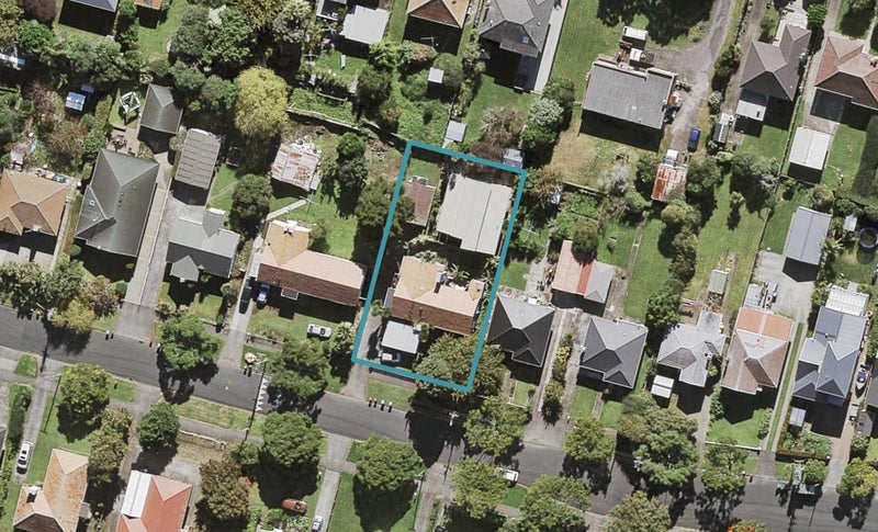 42A Parrish Road, Sandringham, Auckland - Carousel 1