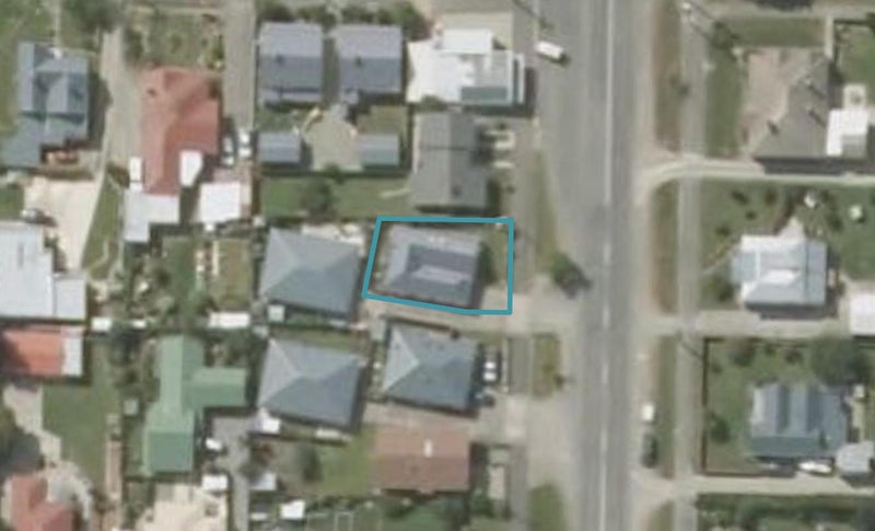 24 Huron Street, East Gore, Gore - Carousel 1