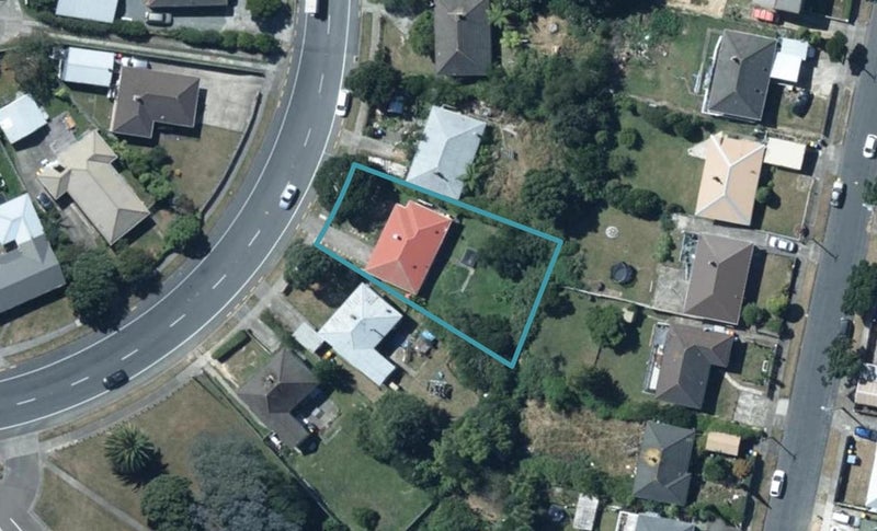 114 Mungavin Avenue, Ranui, Porirua - Carousel 1