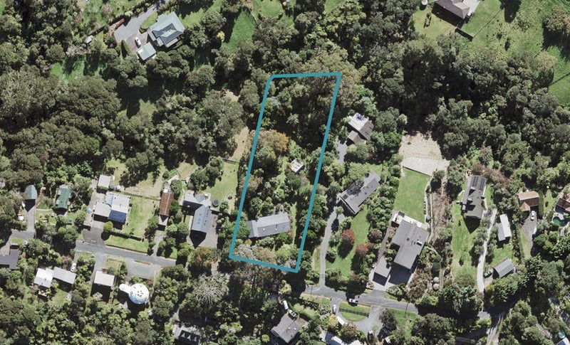 44 Chatham Avenue, Paremoremo, Auckland - Carousel 1