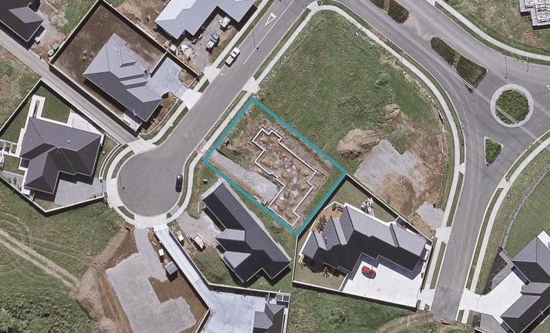 3 Megaw Close, Whalers Gate, New Plymouth - Carousel 1