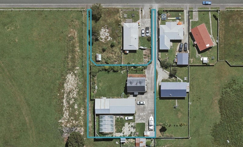 219 Ball Street, Kingswell, Invercargill - Carousel 1