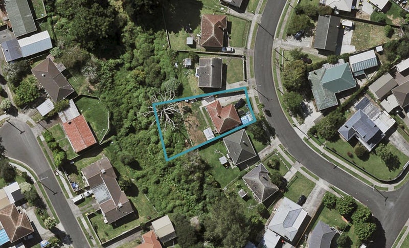 55 Antrim Crescent, Otara, Auckland - Carousel 1