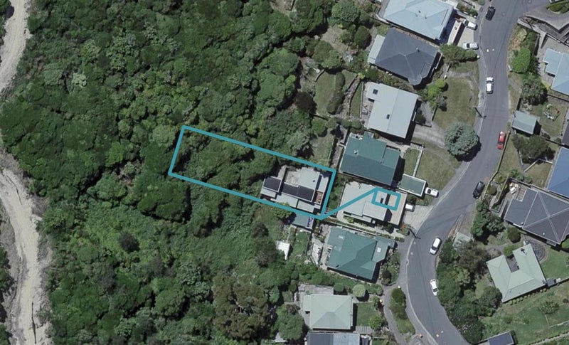 22A Freeling Street, Island Bay, Wellington - Carousel 1
