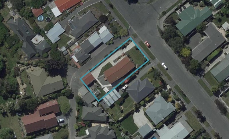 134 Warren Crescent, Hillmorton, Christchurch - Carousel 1