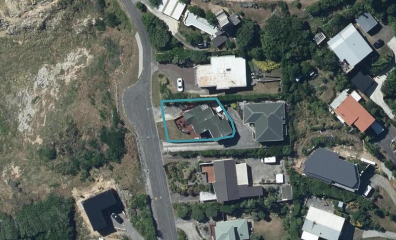 40 Richard Street, Titahi Bay, Porirua - Carousel 1