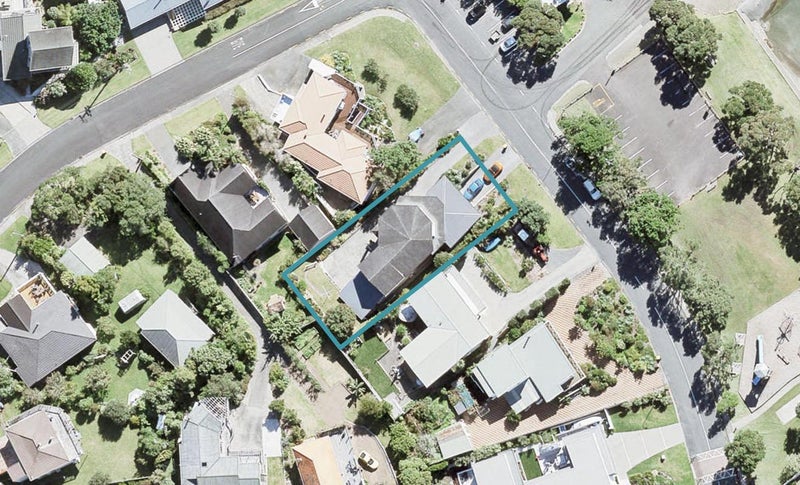 25 Gordon Craig Place, Algies Bay, Warkworth - Carousel 1