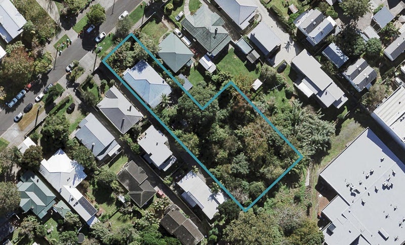 80 Taylors Road, Mount Albert, Auckland - Carousel 1
