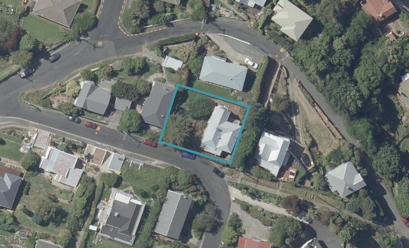 11 Kevin Street, Mornington, Dunedin - Carousel 1