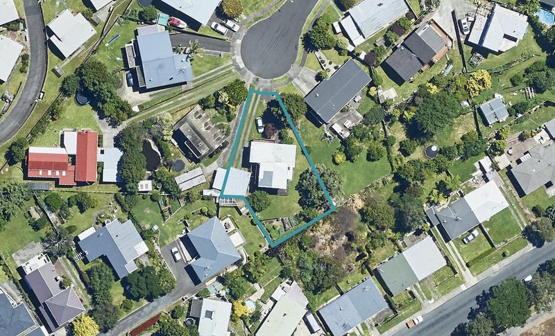 26 Grosmont Terrace, Brookfield, Tauranga - Carousel 1