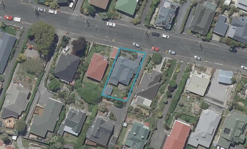21 Preston Crescent, Belleknowes, Dunedin - Carousel 1