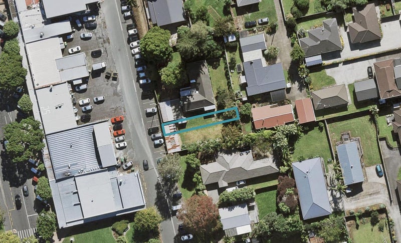 7/2 Rimu Road, Mangere Bridge, Auckland - Carousel 1