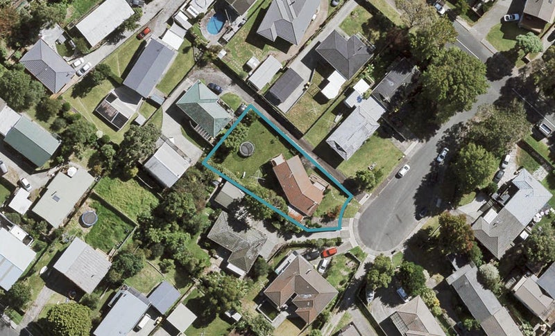 5 Osmond Court, Sunnyvale, Auckland - Carousel 1
