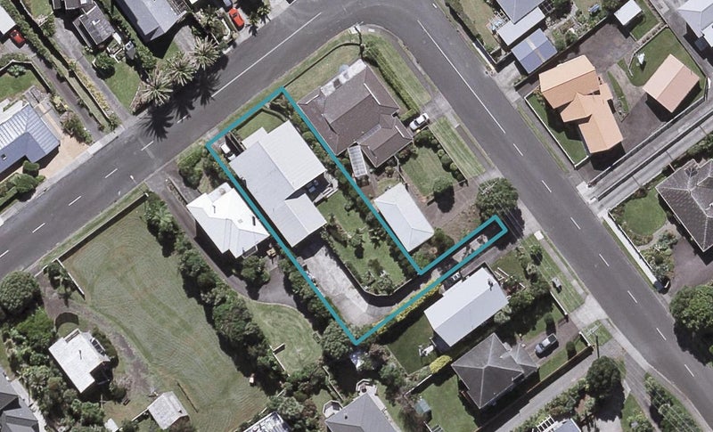70 Messenger Terrace, Oakura, Oakura - Carousel 1