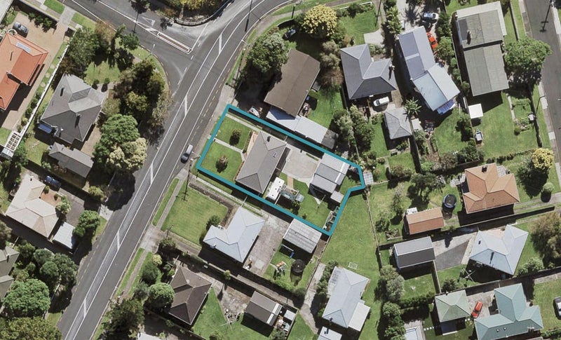3 Wallace Road, Mangere Bridge, Auckland - Carousel 1
