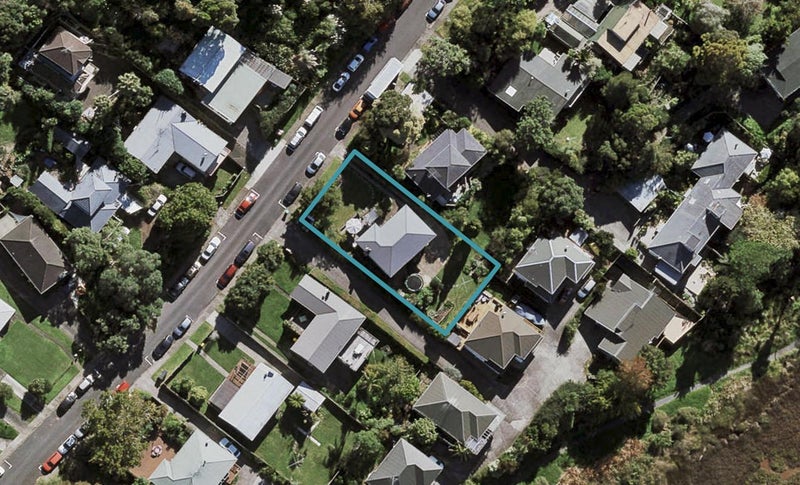 24 St Peters Street, Northcote, Auckland - Carousel 1