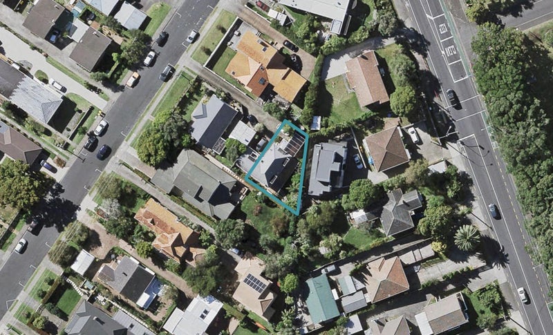 6C Eversleigh Road, Belmont, Auckland - Carousel 1