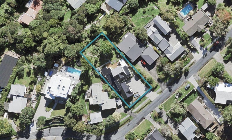 11 Marae Road, Greenhithe, Auckland - Carousel 1