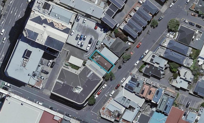 7 Roxburgh Street, Mount Victoria, Wellington - Carousel 1