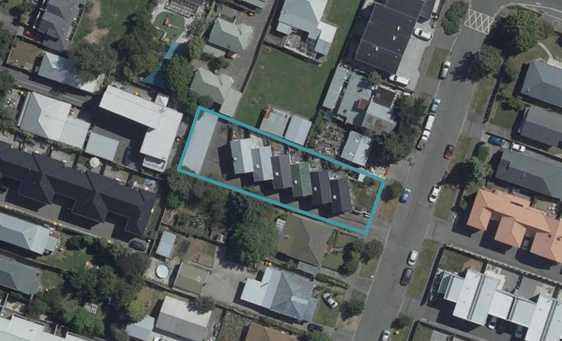 1/69 Thackeray Place, Waltham, Christchurch - Carousel 1