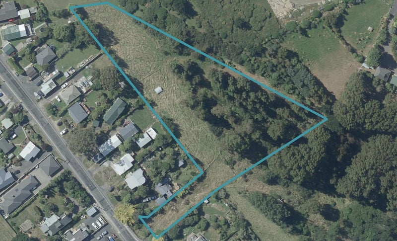 27 Scroggs Hill Road, Brighton, Dunedin - Carousel 1