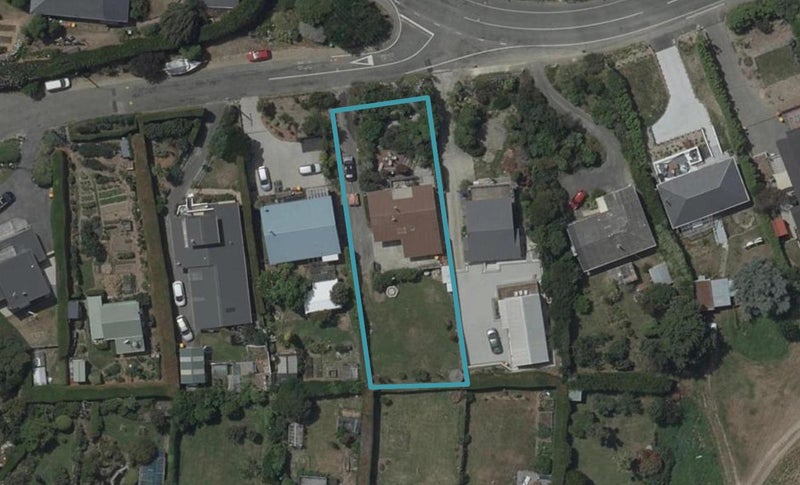 2/84 Marine Drive, Diamond Harbour, Lyttelton - Carousel 1