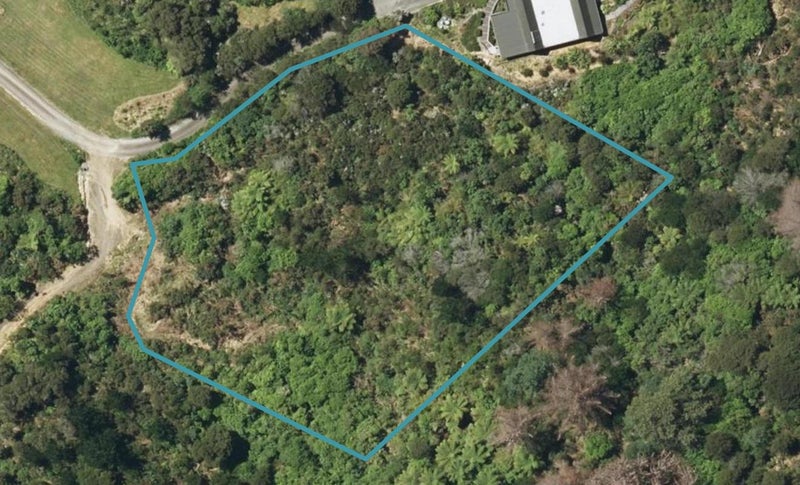 37 Manuka Drive, Ngakuta Bay - Carousel 1
