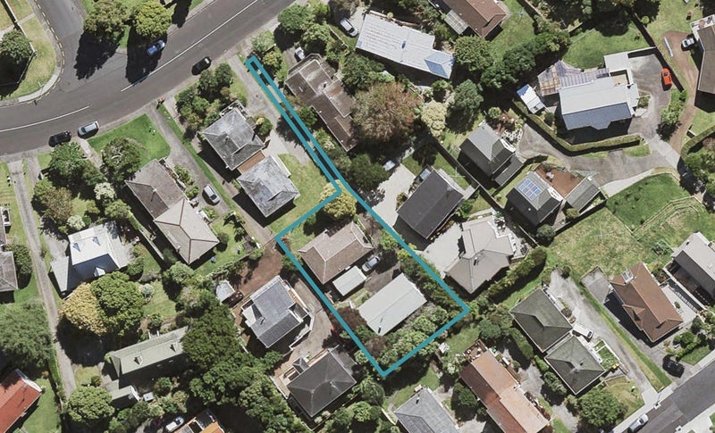 1/99 Moore Street, Hillcrest, Auckland - Carousel 1