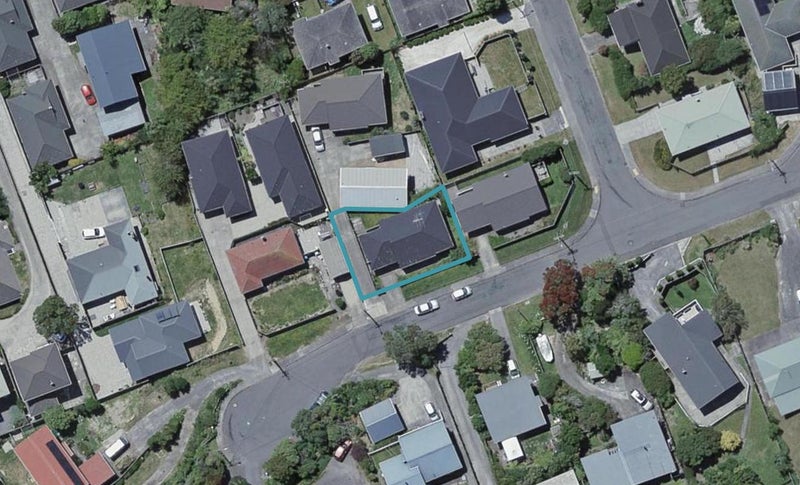 6A Kinapori Terrace, Newlands, Wellington - Carousel 1
