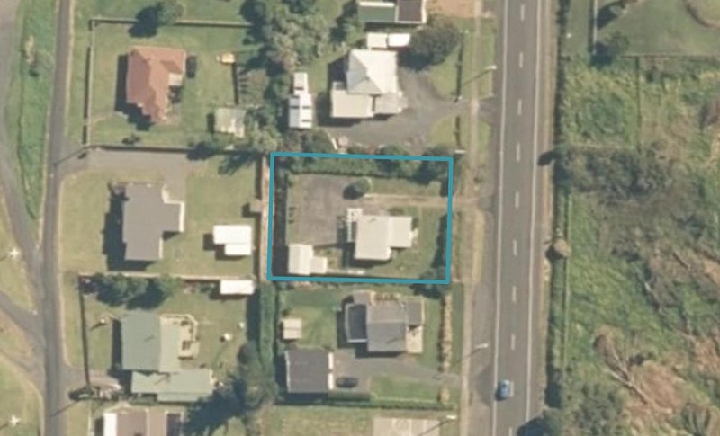 12 North Street, Mōkau - Carousel 1