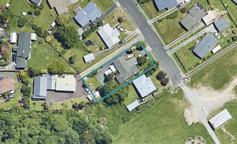 21 Deborah Place, Mangakakahi, Rotorua - Carousel 1