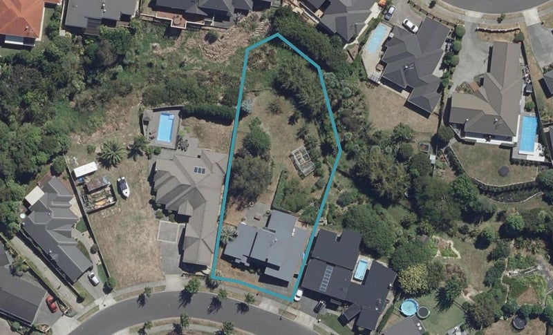 10 Winslow Court, Huntington, Hamilton - Carousel 1
